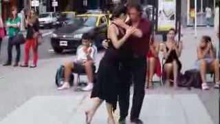 Street tango Buenos Aires