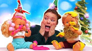 Irene und Puppen machen Weihnachtskuchen. Nenuco Puppen auf Deutsch