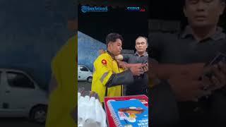 Video Pengendara Ojol di Banjarbaru Dicekik Petugas Keamanan Pakai Borgol Saat Jemput Orderan