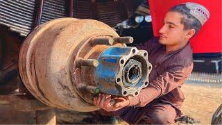 Truck Wheel Hub Repairing Process And Bearing Grease