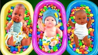 Satisfying asmr Mixing Rainbow Lollipop Candy & Rainbow Slime Mixing Candy M&M in Three Bathtubs....