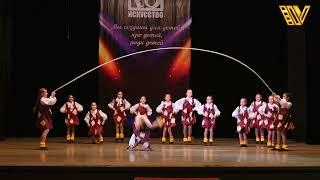 Dance - AND IN OUR YARD. Dance ensemble SOUTH DANCE. Choreography / Танец - А У НАС ВО ДВОРЕ.