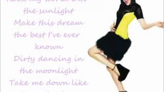 Jessie J - Domino lyrics on screen