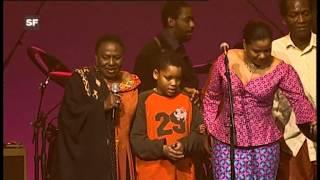 Miriam Makeba - Pata Pata (Live at AVO Session (Basel) Switzerland - 2006)