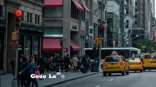 People Walking the Street l Masdik