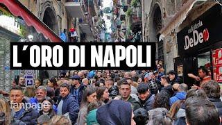 L'ondata di turisti a Napoli raccontata da chi ci lavora: così sta cambiando faccia alla città