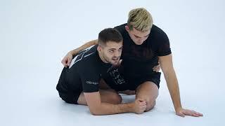 THIS BASIC HALF GUARD SWEEP WORKS ON HIGH LEVEL GRAPPLERS TOO | William Tackett