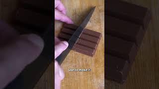 The Inside Of Kit Kats Are NOT What You Think 