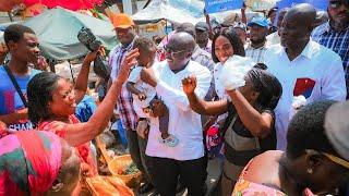 Kaneshie Market Traders Welcome Dr. Bawumia with Enthusiasm on Campaign Trail