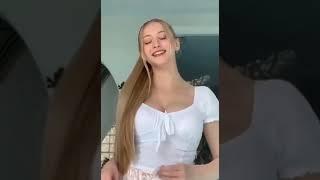 QuickClipsHQ -  Bouncy Sophia Diamond