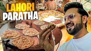 Famous Desi Paratha of Lahore | Street Food Nashta in lahore Pakistan