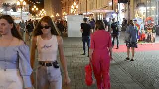 Beautiful Russian girls, Moscow beauty. Arbat Street in Moscow | Russia in sanctions 4K