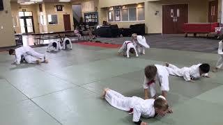Fun play exercise for Aikido Kids - Aikido Del Mar