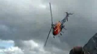 Scary helicopter takeoff Video