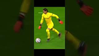 100iQskills| #shorts #football #youtubeshorts #viral #iq