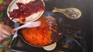 DIY - Borscht with Red Beets Tops/ Борщ з бадиллям червоного буряка