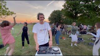 groovy house mix in a berlin park