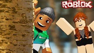 HIDING BEHIND A TREE! | Roblox (Hide and Seek Extreme)
