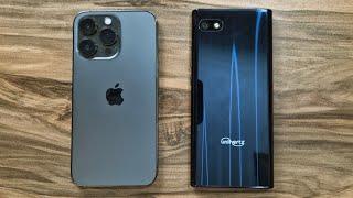 Unihertz Titan Slim vs iPhone 13 Pro