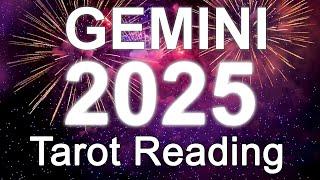 GEMINI 2025 YEARLY TAROT READING "IT'S PURE ALCHEMY! WORKING YOUR MAGIC GEMINI!" #tarotreading