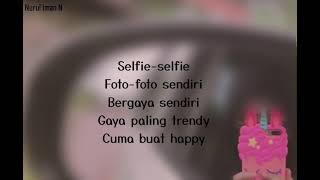 Viola Arsa-Selfie