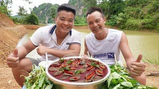 Chậu Tiết Canh Lưỡi Bò Khổng Lồ, Chú Anh Cắt Cơn Cùng Em Thơm Quá Ngậy - Nhịp Sống Tây Bắc