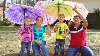 Rain, Rain Go Away Song Nursery Rhymes with Roma, Diana, Mommy and Daddy, Family Songs for Children