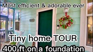 Holiday tiny home tour. Most adorable/efficient 400 sq. ft. RV spot to rent.  Minimalist life.