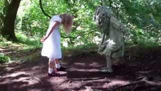 Laura Ford's weeping girls @ Jupiter Artland August 2014 V