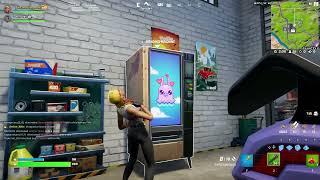 What happens if you "laugh it up" on a vending machine... #fortnite