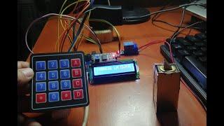 Control de Acceso por Clave con Teclado Numérico + Cerradura Electrónica en ARDUINO.