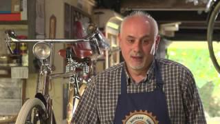 Michele, restauratore di bici d'epoca