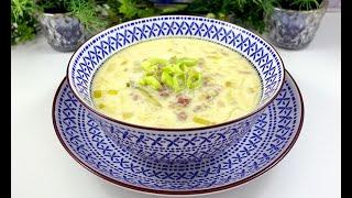 Käse-Lauch-Suppe mit Hackfleisch