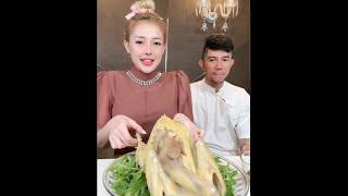 DJ NGÂN 98 MUKBANG - Có gà ta lai lun hả 