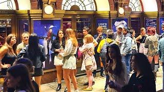 「4K HDR」 Nightlife in London West end | Leicester Square on a busy night