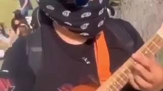 Man plays spongebob theme on guitar meme