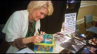 Meeting Dee Wallace (E.T. and Stephen King's Cujo)