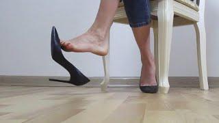 SAINT LAURENT pumps Shoeplay part 2, high heels dangling, high heels play, feet arches (# 702)