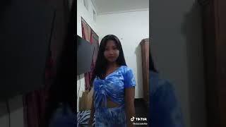 Tiktok goyang pinggang mama muda