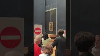 Louvre Paris Mona Lisa 2023 - Xiaomi 13 pro telezoom 4k