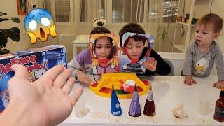 Eylül ve Poyraz Dondurma Ödüllü ve Cezalı Pie Face Oyunu Oynadı | fun kids video