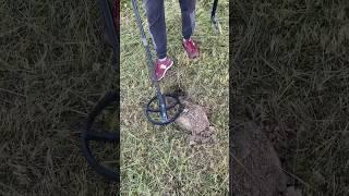 Находка просто бомба  #находки #поискмонет #metaldetecting #коп #металлоискатель #metaldetector