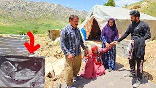 "Mountain poverty of pregnant nomads" falling ill in Medina