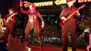 Honeybee - Steam Powered Giraffe (live at Downtown Disney)