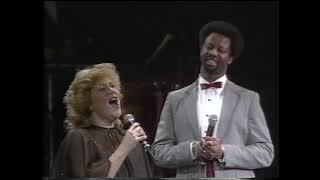 Sandi Patti & Larnelle Harris: Song of the Year Medley Part 2 (1984 Dove Awards)