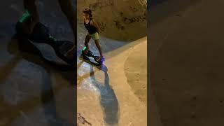 Hoverboard na pista de skate #hoverboard #adrenalina #diversão #shorts #viral