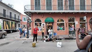 Echte live Jazz muziek op straat in New Orleans | Vloggloss 3441