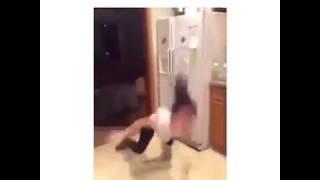 fail video girl slip during dance