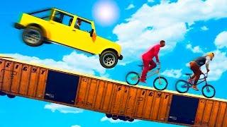 ТОЛПА БЕГУНОВ НА BMX ПРОТИВ АДСКИХ ЛЕТАЮЩИХ МАШИН! (GTA 5 Смешные моменты)