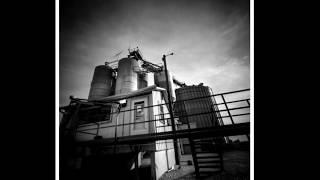 Zero Image Medium Format Pinhole Photography: Sample Images  & a Homemade pinhole camera.